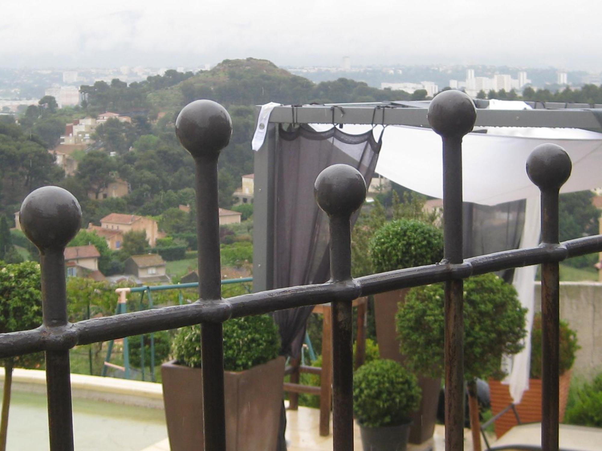 La Villa Blanche Marselha Exterior foto